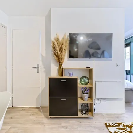 Apartmán Riviera Vibes - Ac - Wifi & Breakfast - 8 Min Walk To Nice